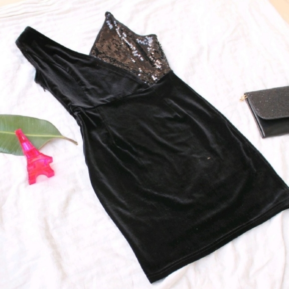 Shein bodycon sequin velvet dress - Picture 2 of 2